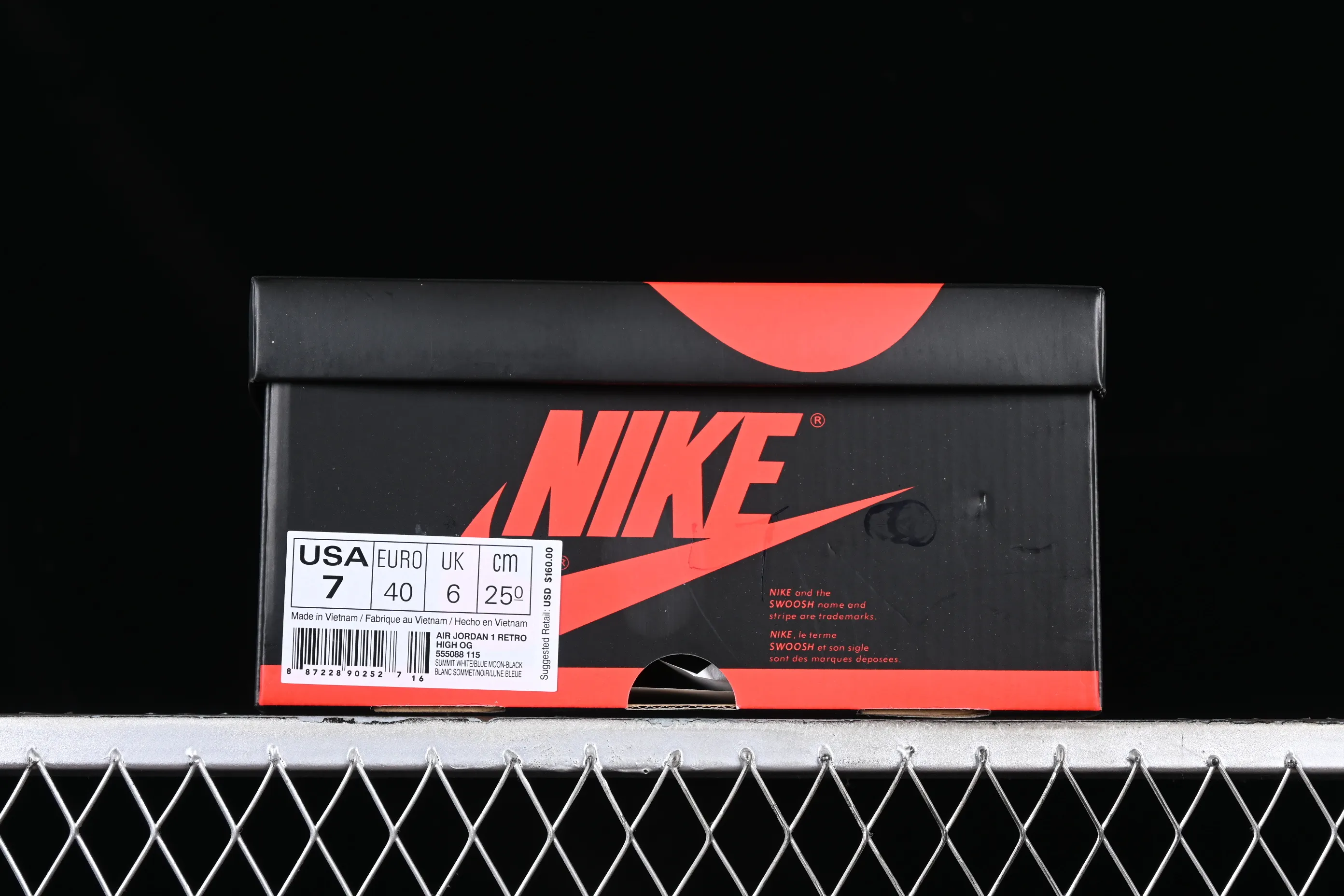 All Categories Air Jordan Jordan Series Basketball Shoes Air Jordan 1 High Air Jordan 1 Retro High OG AJ1 Six-time Champion Playful Blue Moon Basketball Shoes 555088-115